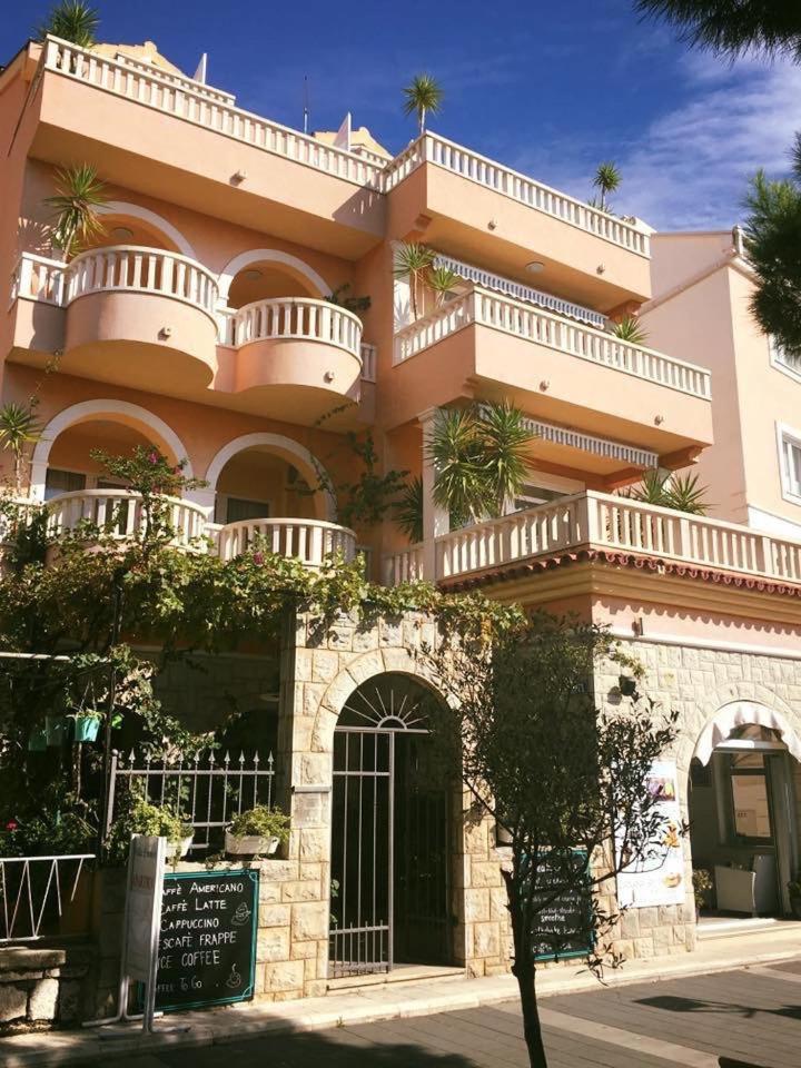 Villa Spomenka ポドゥゴラ エクステリア 写真