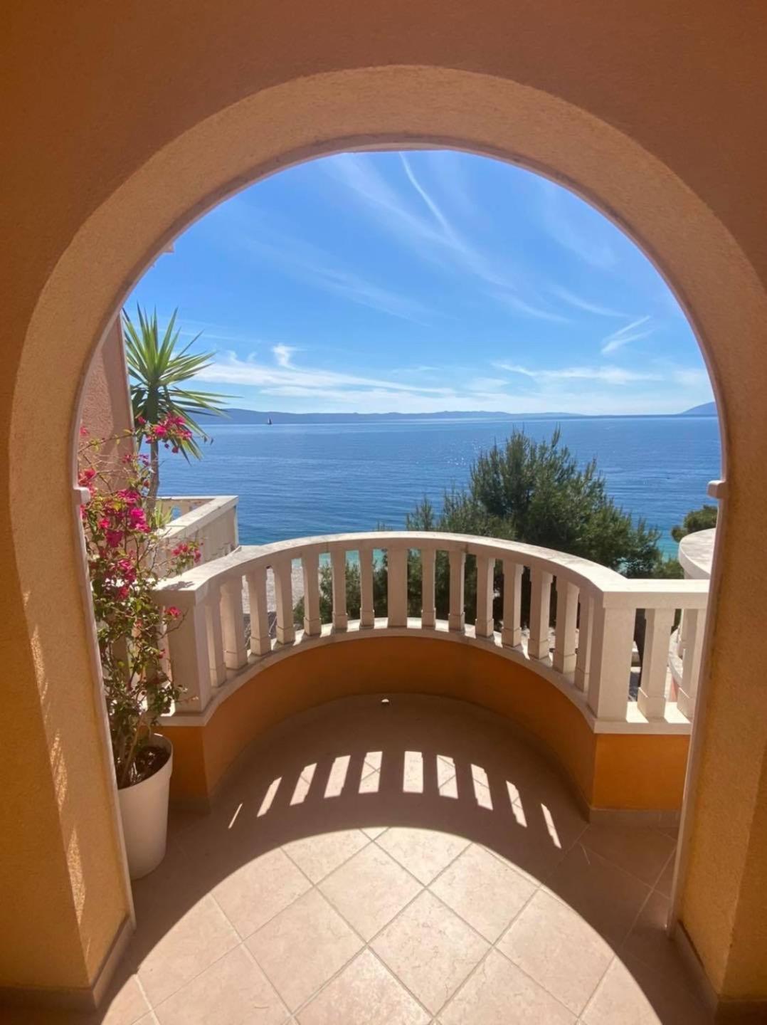 Villa Spomenka ポドゥゴラ エクステリア 写真